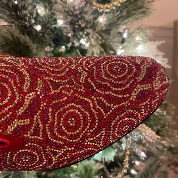 Red Suede Rhinestones Slip on Fiesso - Picture 4 of 9